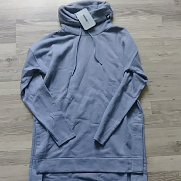 Brand New Gymshark Pullover, size S - Picture 4 of 5